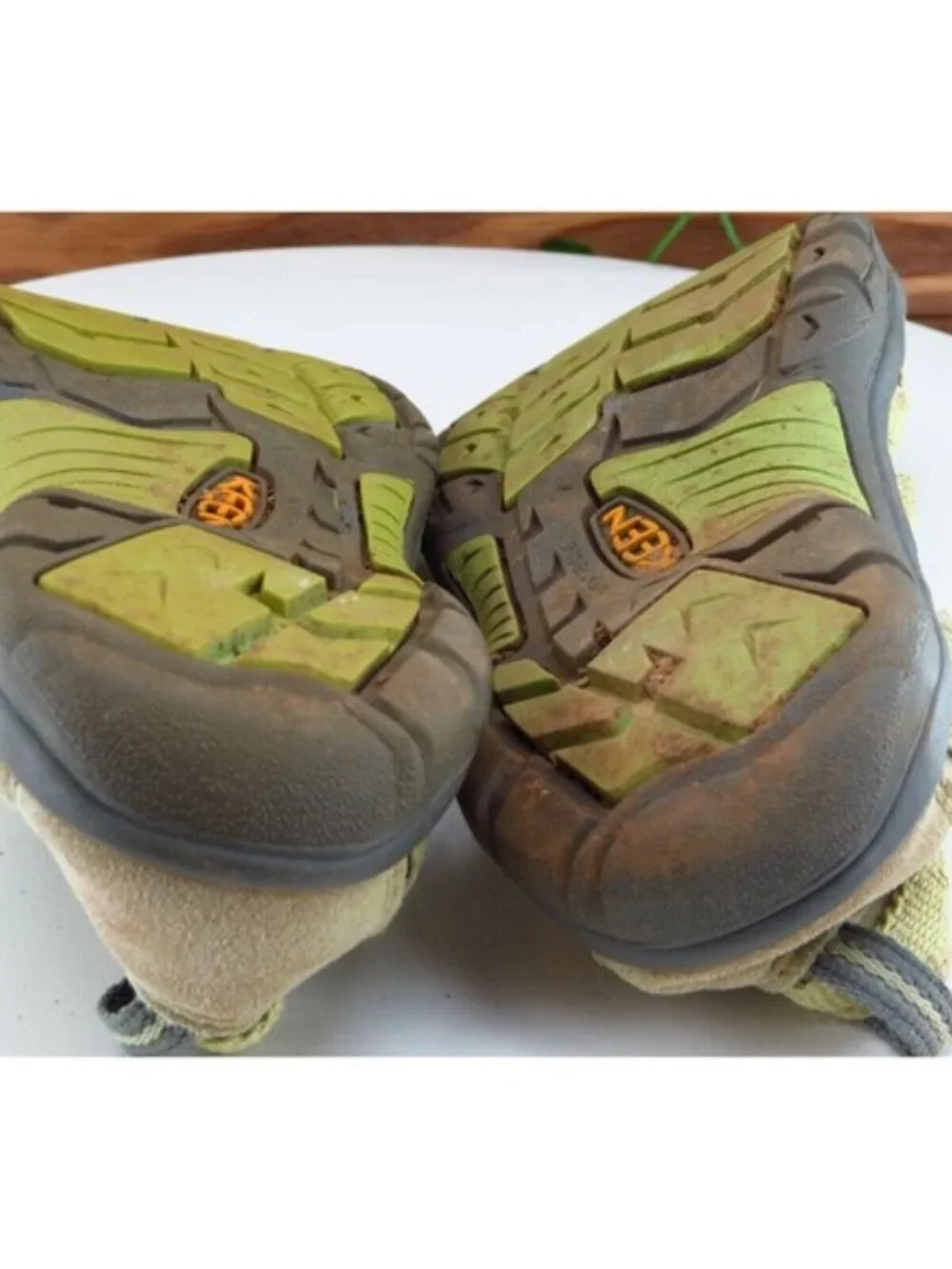 KEEN Youth Girls‎ Shoes Size 2 M Green Sport Fabric